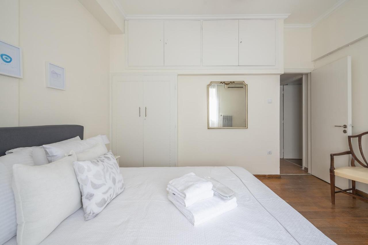 Athenean Classic Apartment At Acropolis Museum & Metro Exterior photo